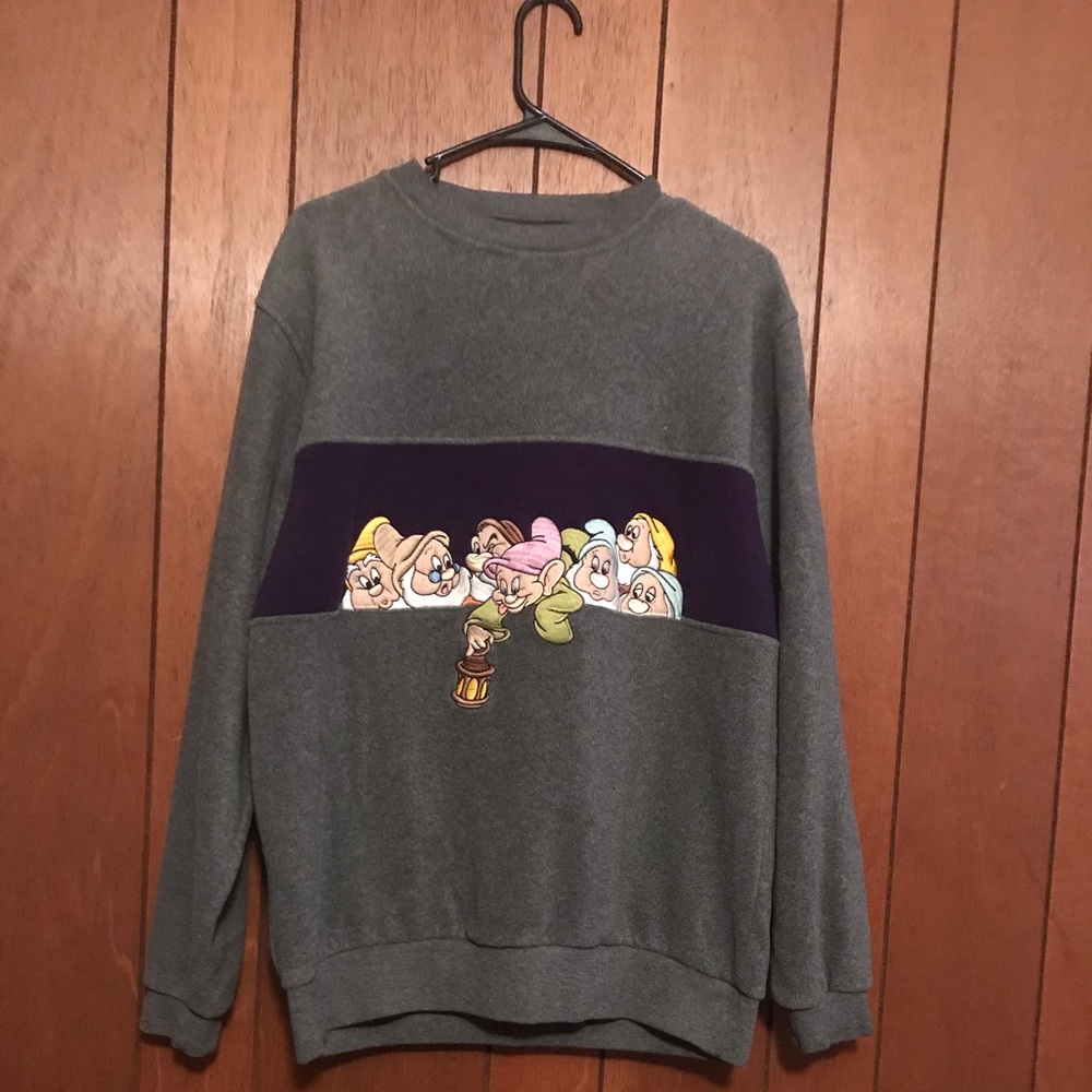7 Dwarfs size small oversized sweatshirt